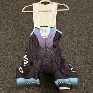 Varlo Hyperice Cycling Bib